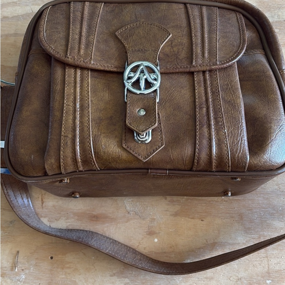 American Tourister Brown Vintage-Style Travel Crossbody Bag